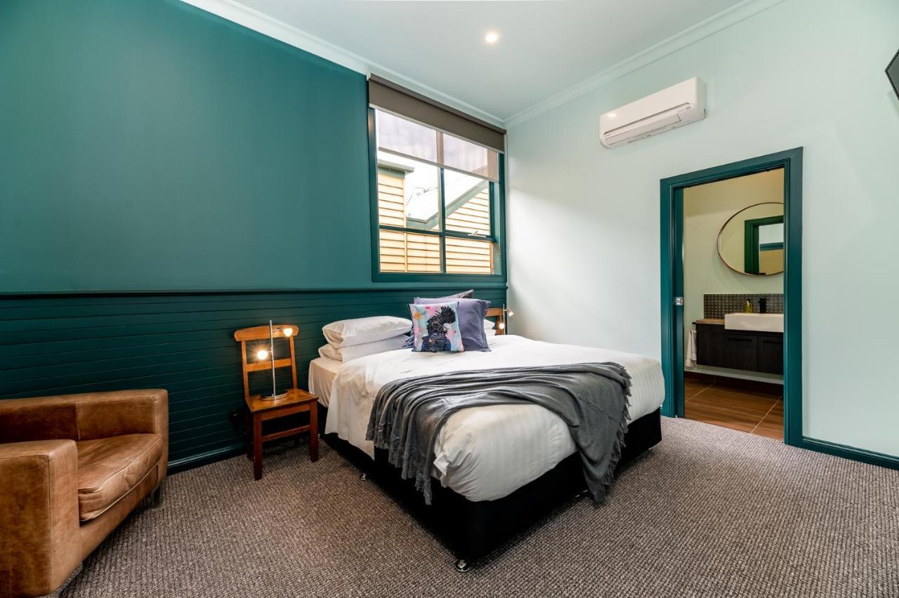 Tuck Inn Yarra Valley Хилсвилл Экстерьер фото